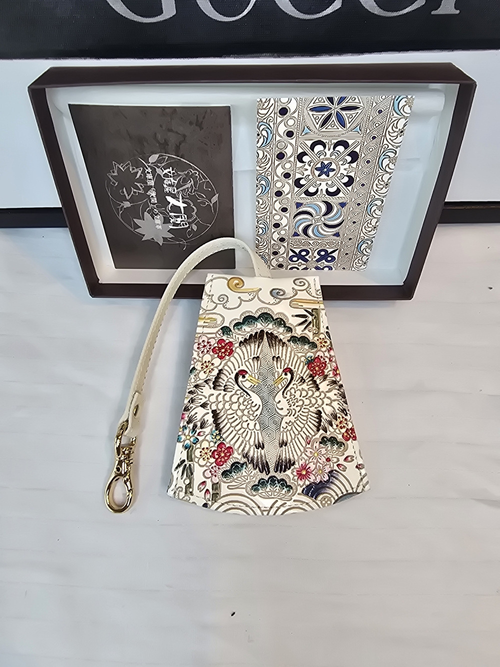 Bunkoya Oozeki Embroidered Crane Key Bell
